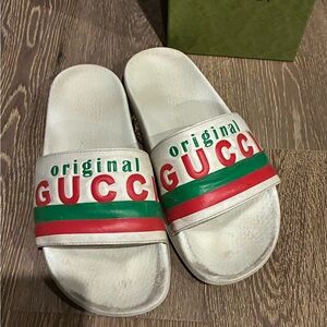 Gucci Women sandals Flip flops white red green